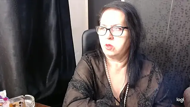 Offline MissSanjanne on StripChat