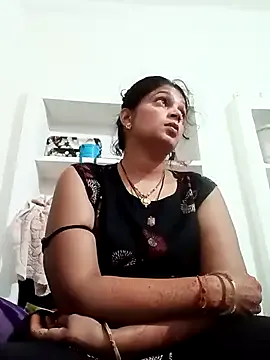 Offline Mohni_love on StripChat