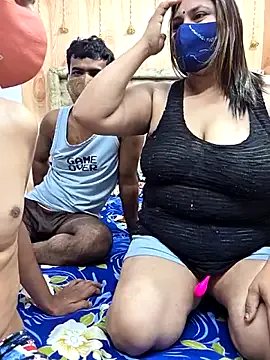 StripChat MOM-SUN-COUPLE is Group MOM-SUN-COUPLE — Buy sex toy