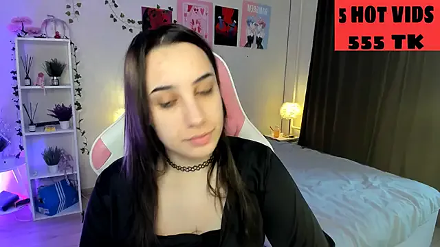 Freechat MoranaKit on StripChat