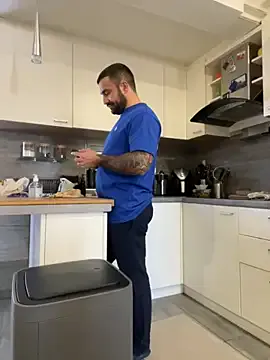 Offline morfeoX on StripChat