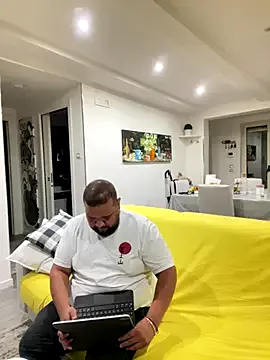 Offline morfeoX on StripChat