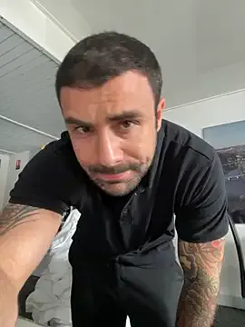 Offline morfeoX on StripChat