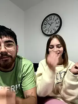 Offline MrAndMrsSavage on StripChat