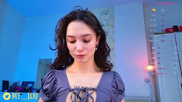 Offline MyLoulaby on StripChat