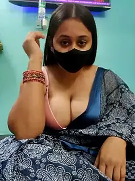 Offline Natasha-143 on StripChat