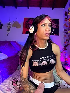 Offline Naugth_channel_ts on StripChat