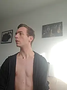 Offline nickdtr23 on StripChat