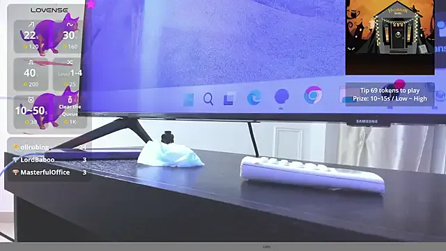 Offline Nicky_six333 on StripChat