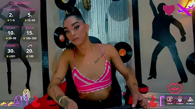 Offline nickyminach_ on StripChat