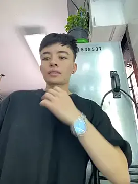 nico_18x on StripChat