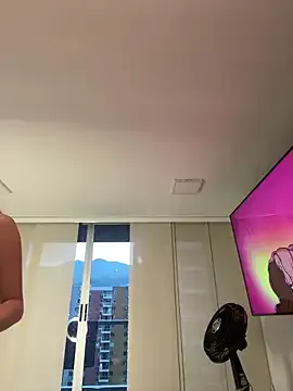 Group NicoleCut on StripChat