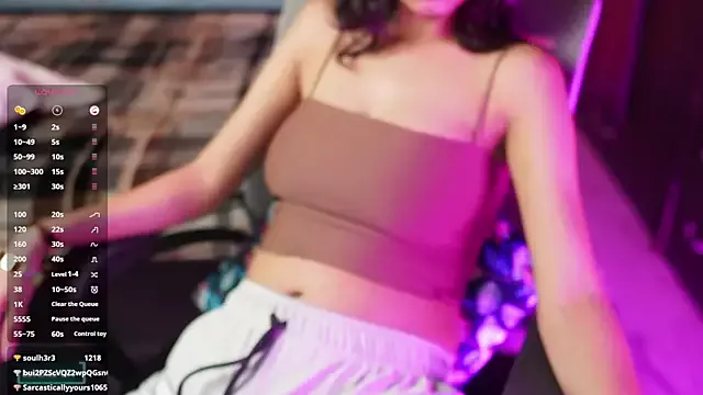 Offline NidhiChandra on StripChat