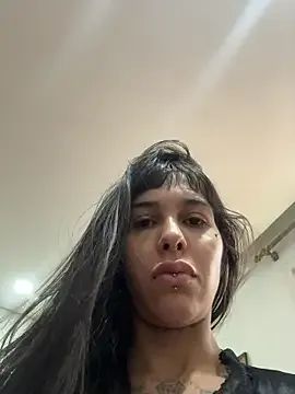 Nikatsu — Anal 27 cm + Squirt vid