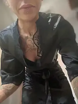 Offline Nikatsu on StripChat