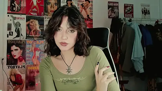 Niky__Jess on StripChat