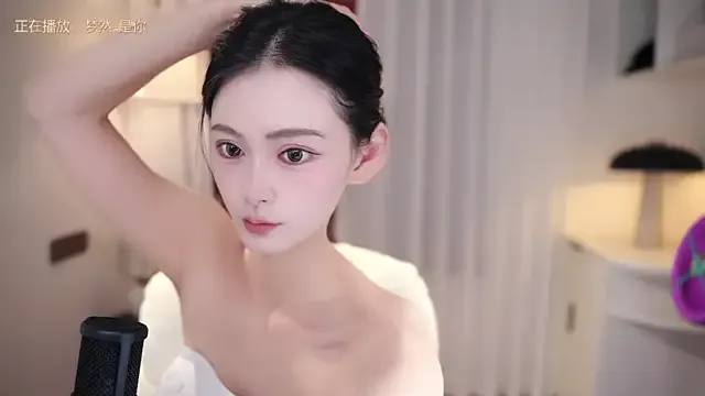 Freechat Ocean--Lili on StripChat