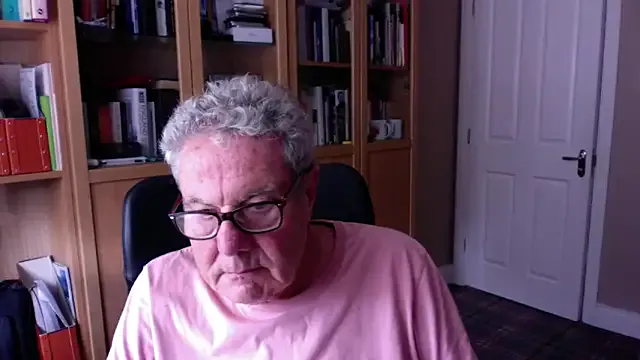 Offline Oldpistolpete on StripChat