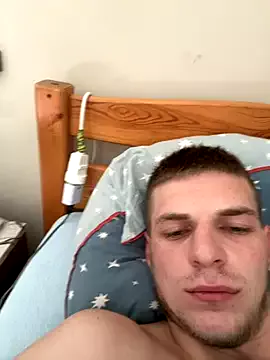 Offline Omg6phoo9 on StripChat