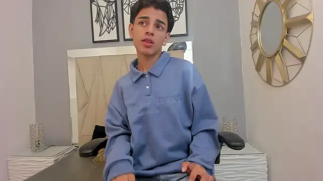 Offline owen__johnson on StripChat