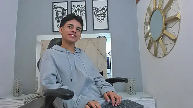 Offline owen__johnson on StripChat