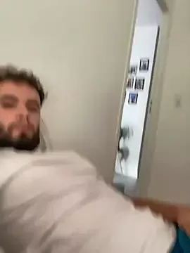 Offline pedrolitoo1203 on StripChat