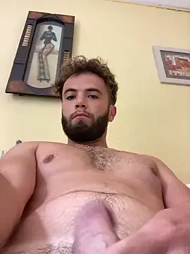 Offline pedrolitoo1203 on StripChat