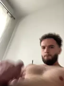 Offline pedrolitoo1203 on StripChat