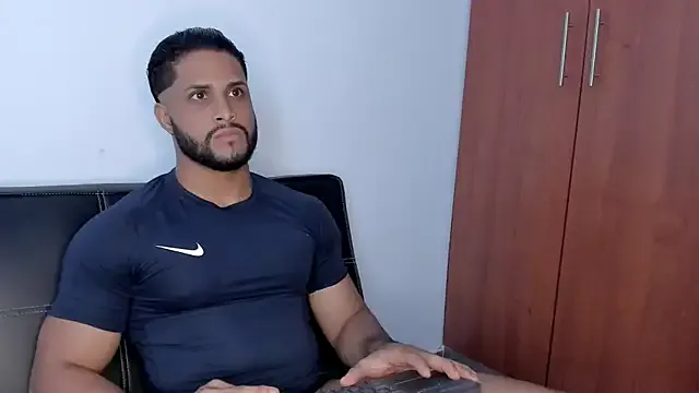 Offline Pier_Simons on StripChat