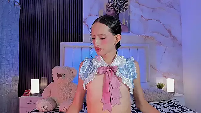 Freechat pinky_peach on StripChat