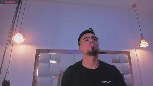 Offline PittAndLunaa on StripChat