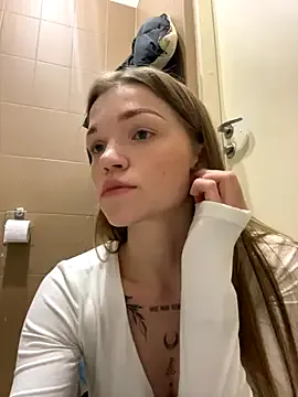 Offline Porn_cornn on StripChat