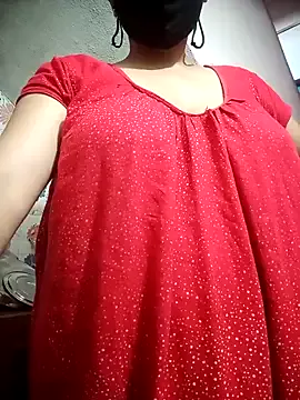 Priyajaanbaby on StripChat