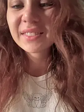 Freechat QuitieLia on StripChat