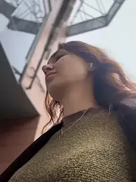 Freechat QuitieLia on StripChat