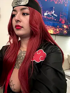 Offline Rae_Lil_White on StripChat