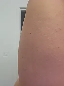 RaisingDaisy — Cum show