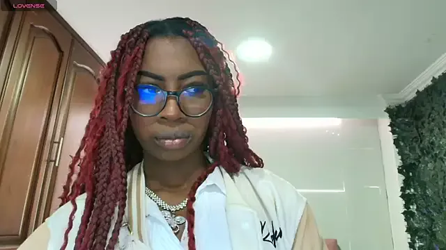 Offline Raquel_jones on StripChat