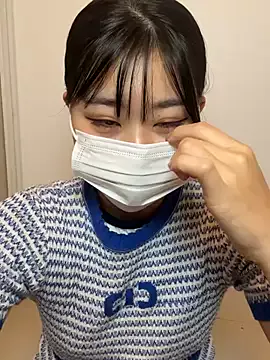 Rara__oo on StripChat