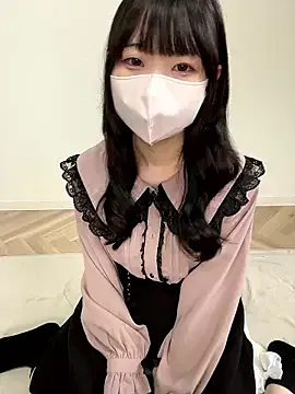 Reina_cute_00_ — Group on StripChat