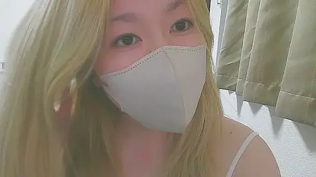 Offline Remi_official on StripChat