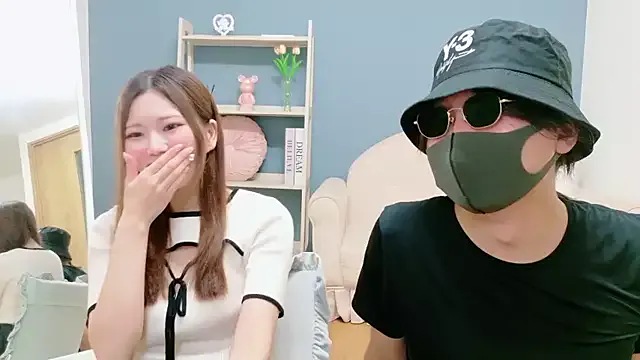 Offline Reto-sama on StripChat