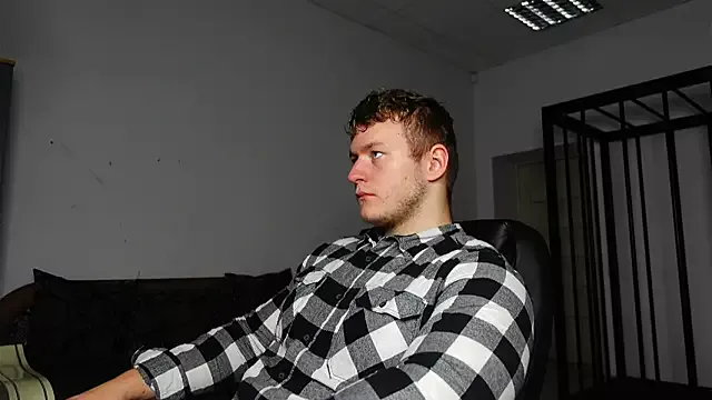 Offline Richard_Dullas on StripChat