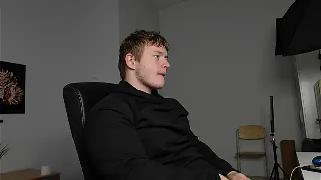 Offline Richard_Dullas on StripChat