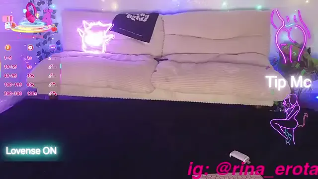 Offline RinaErota on StripChat