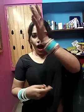 Rinki156 on StripChat