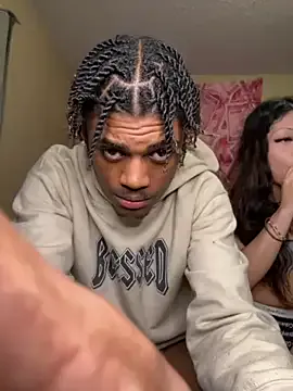 Offline Rxse_10 on StripChat