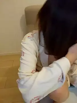 Offline Sakura_love18 on StripChat