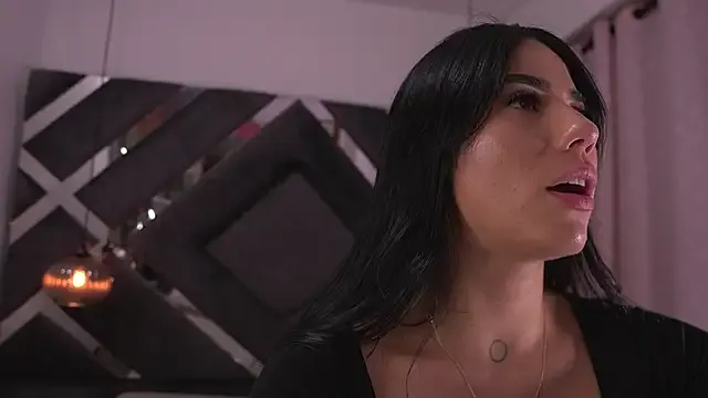 Offline sam_lewins on StripChat