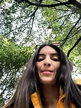 Offline Sam_Sara on StripChat